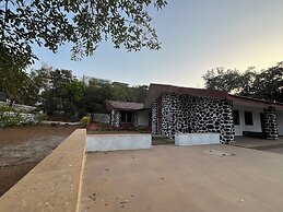 Space Villa I 4Bhk I Swimming Pool