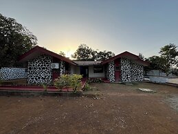 Space Villa I 4Bhk I Swimming Pool