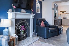 Swn Y Mor - 4 Bedroom Apartment - Saundersfoot