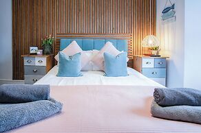 Swn Y Mor - 4 Bedroom Apartment - Saundersfoot