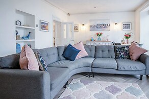 Swn Y Mor - 4 Bedroom Apartment - Saundersfoot