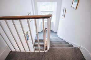 Swn Y Mor - 4 Bedroom Apartment - Saundersfoot