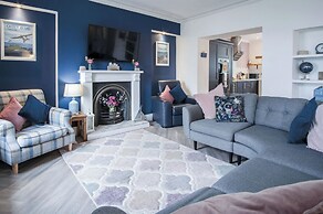 Swn Y Mor - 4 Bedroom Apartment - Saundersfoot