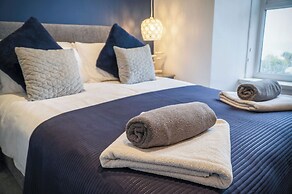 Swn Y Mor - 4 Bedroom Apartment - Saundersfoot