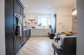 Swn Y Mor - 4 Bedroom Apartment - Saundersfoot