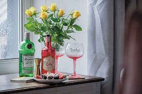 Swn Y Mor - 4 Bedroom Apartment - Saundersfoot