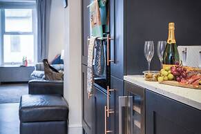 Swn Y Mor - 4 Bedroom Apartment - Saundersfoot