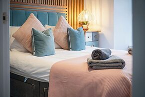 Swn Y Mor - 4 Bedroom Apartment - Saundersfoot