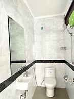 Rockwalled Adventure Resort by Hiverooms