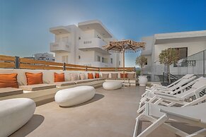Cabana White Boutique Hotel & Suites