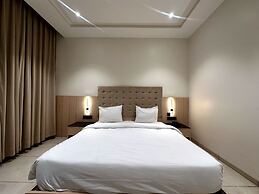 CROWN PARK LUXURY HOTEL