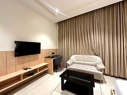 CROWN PARK LUXURY HOTEL