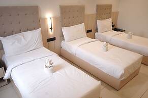 CROWN PARK LUXURY HOTEL