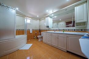 Villa Rosacea Icmeler Daily Weekly Rent