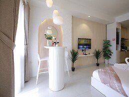 May Soho Saigon Serviced Apartment
