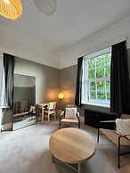 Mossley Hill Retreat