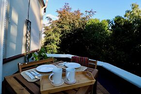 Mossley Hill Retreat