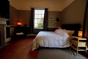 Mossley Hill Retreat