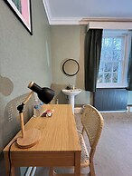 Mossley Hill Retreat