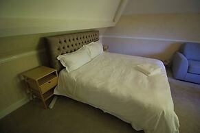 Mossley Hill Retreat