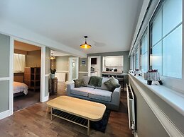 Mossley Hill Retreat