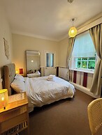 Mossley Hill Retreat