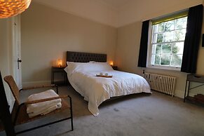 Mossley Hill Retreat