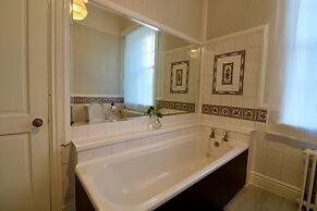 Mossley Hill Retreat