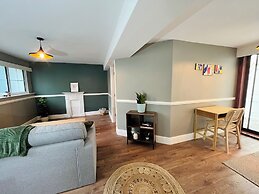 Mossley Hill Retreat