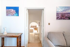 3883 Dimora Nina Valente by Barbarhouse