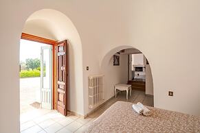 3883 Dimora Nina Valente by Barbarhouse