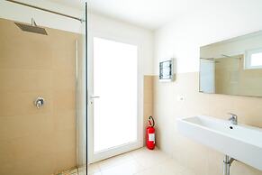 3883 Dimora Nina Valente by Barbarhouse