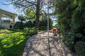 Green and Blue Villa by Wonderful Italy