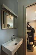 Green and Blue Villa by Wonderful Italy