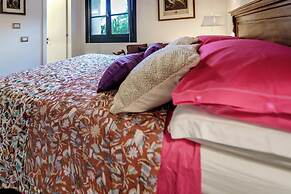 Green and Blue Villa by Wonderful Italy