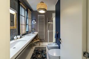 Green and Blue Villa by Wonderful Italy