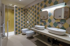 Green and Blue Villa by Wonderful Italy