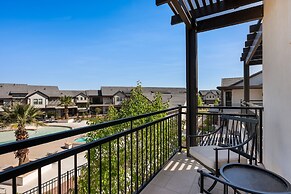 Grand Slam Getaway #5 5 Bedroom Townhouse