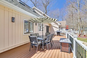 Spacious Retreat 7 Mi to Tobyhanna State Park!