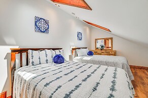 Spacious Retreat 7 Mi to Tobyhanna State Park!