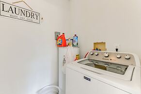 Pet-friendly Lake Norman Retreat w/ Deck & Grill