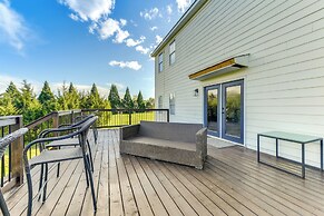 Pet-friendly Lake Norman Retreat w/ Deck & Grill
