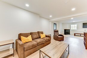 Pet-friendly Lake Norman Retreat w/ Deck & Grill