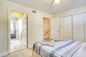 Airy Biloxi Condo w/ Patio: Walk to Beach!