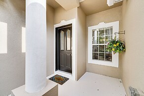 Near Golf & Wdw: Family-friendly Home in Davenport