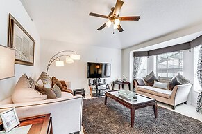 Near Golf & Wdw: Family-friendly Home in Davenport