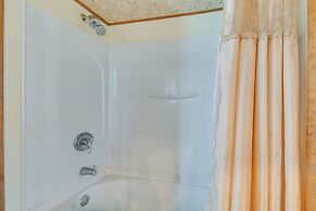 Riverfront Baldwinsville Apartment w/ Shared Deck!