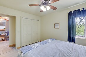 Lakefront Shell Knob Condo w/ Deck & Grill!