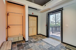 Finger Lakes Condo ~ 4 Mi to Lake & Boat Ramp