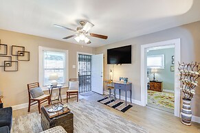 1925 Bungalow-style Home ~ 2 Mi to Downtown Indy!